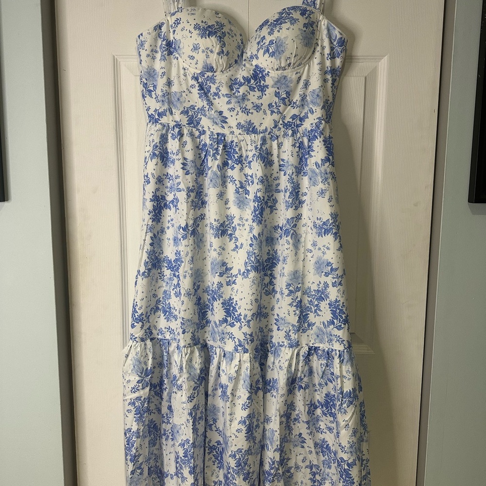 Commense Floral Maxi Dress in Blue and White